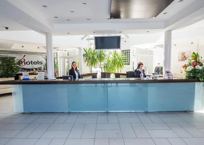 Perla מלון סאני ביץ'