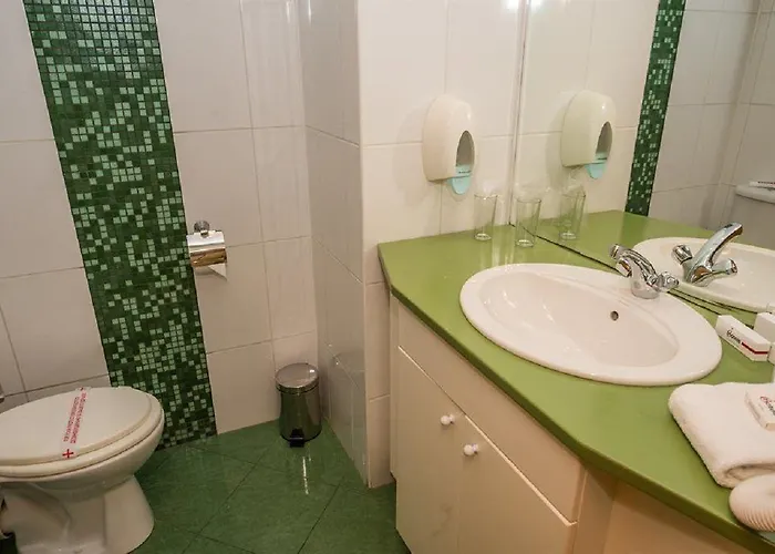 מלון Perla סאני ביץ'