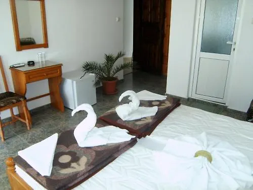 Perla סאני ביץ'