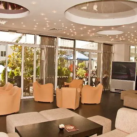 Hotel Perla 3*