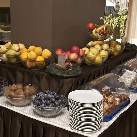 Hotell Perla Slăntjev Brjag