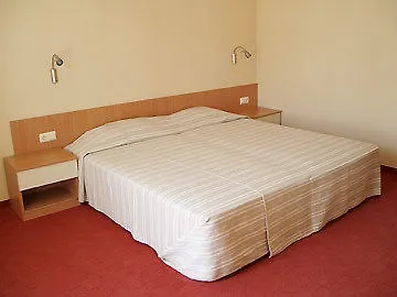 Perla Hotell Slăntjev Brjag